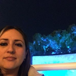 Meet your Posher, Yadira